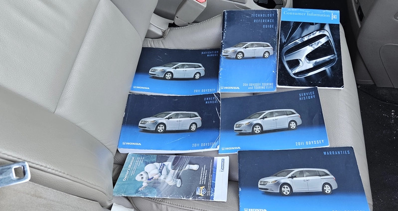 Honda Odyssey cena 63500 przebieg: 250000, rok produkcji 2011 z Mieroszów małe 529